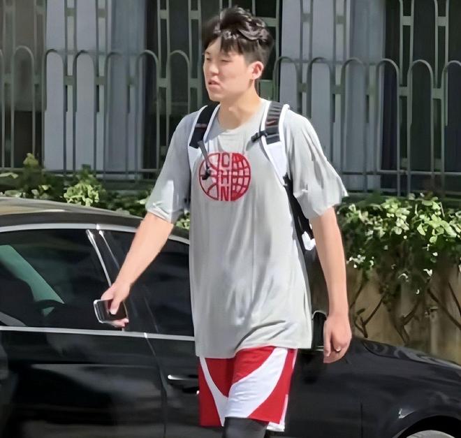 开拓者官宣裁掉索汉！新赛季14+3阵容出炉：锋线替补深度更差了