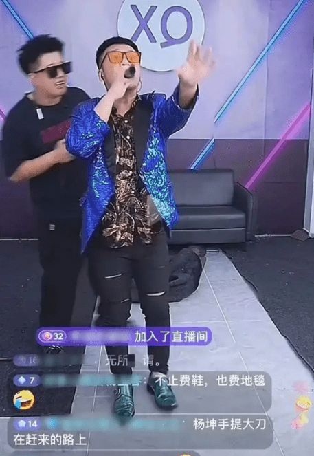 穆里尼奥梦碎:曼城正式续约皇家马德里后防目标