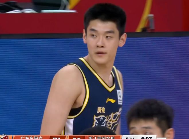 丰塞卡暗讽德约科维奇赛制改革提议：“他年纪大了！”